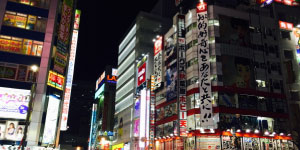 �X�i�b�N�E�G���r���̔��p